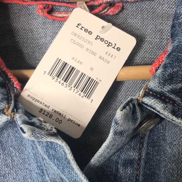 Free People | Ramona Denim Trucker Jean Jacket M - Picture 5 of 6